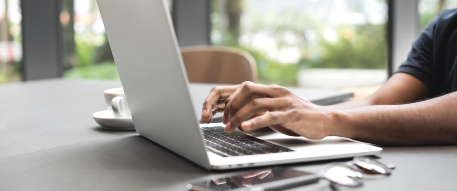 Interactive cold storage workshop environment with multiple learning stations